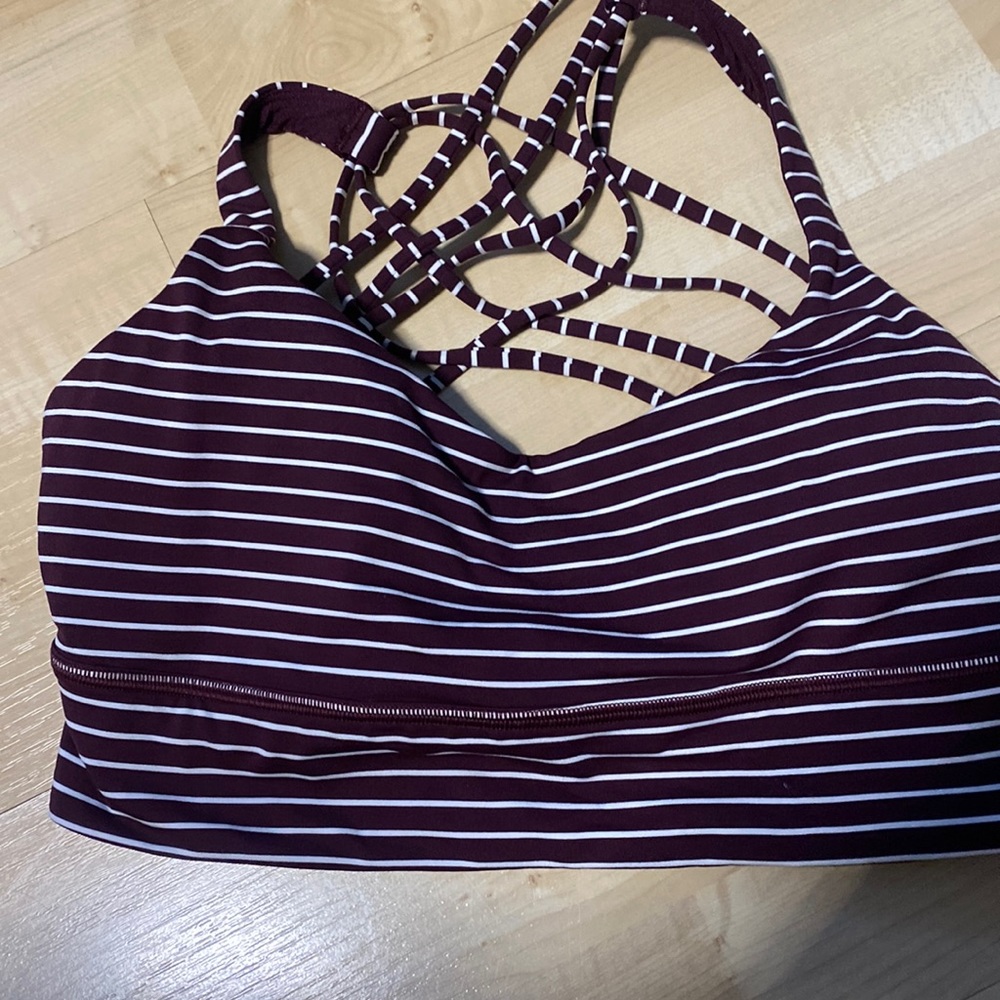 Maroon Lululemon sports bra